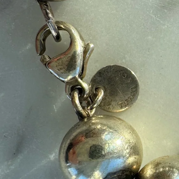 Tiffany & Co. Ball Bracelet pre loved - Picture 5 of 9